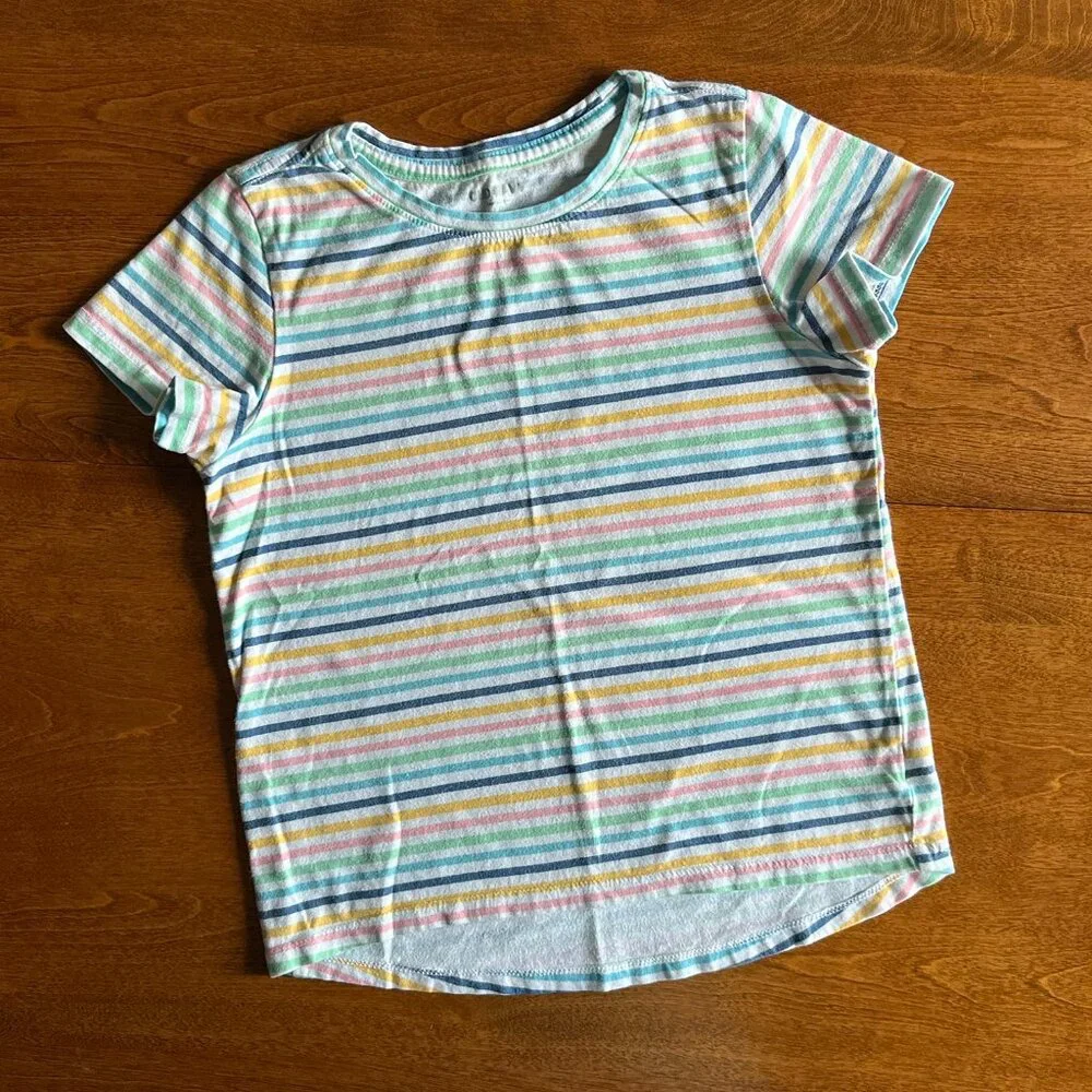 Lands' End and Old Navy round-hem tees 7-8